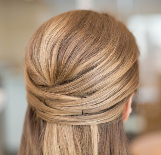 24 Super Simple Ways To Make Doing Your Hair Incredibly Easy 1